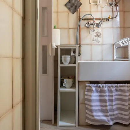Appartement Aposa Little House